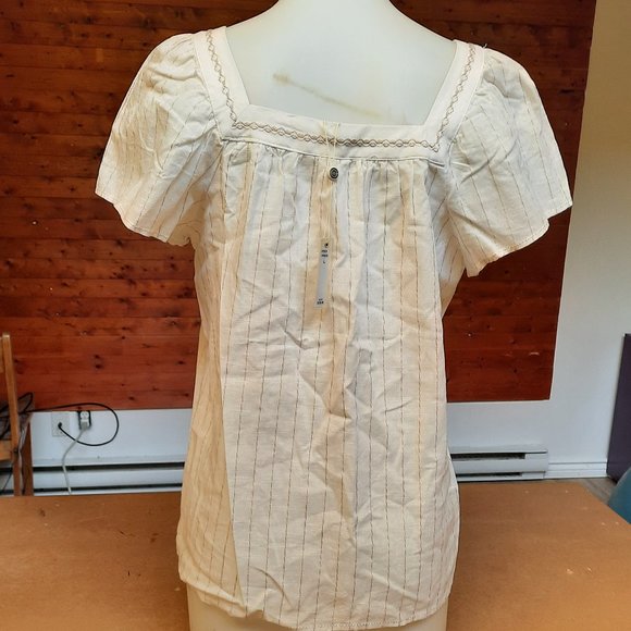 NWT Linen White Flowy Top - Picture 3 of 8